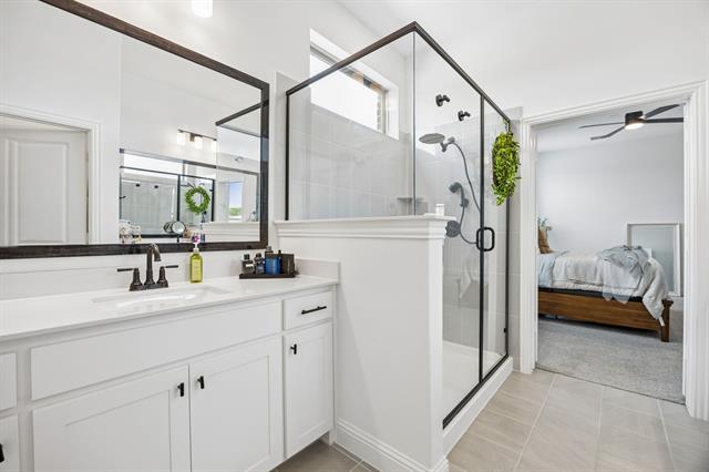 Building Photo - 7035 Granbury Ln