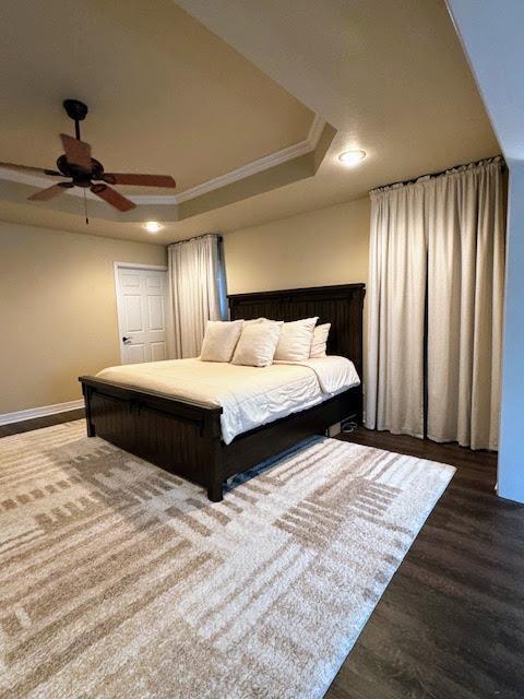 Building Photo - 220 Derek Ln