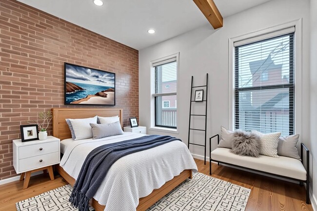 Primary Photo - 356 Varick St