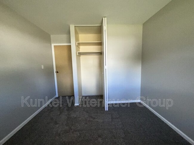 Building Photo - 209 Whitehall Dr