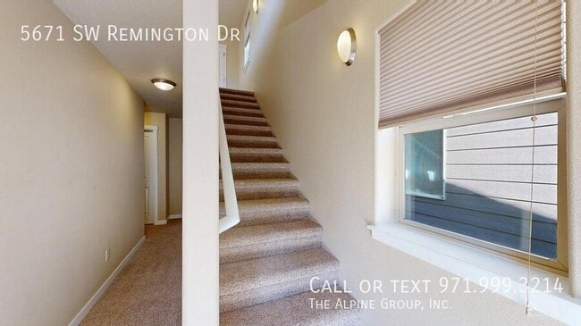 Building Photo - 5671 SW Remington Dr