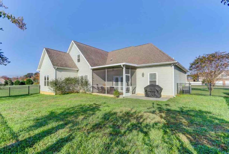 Building Photo - 804 Commonwealth Avenue