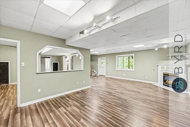 Building Photo - 3010 Robious Crossing Dr