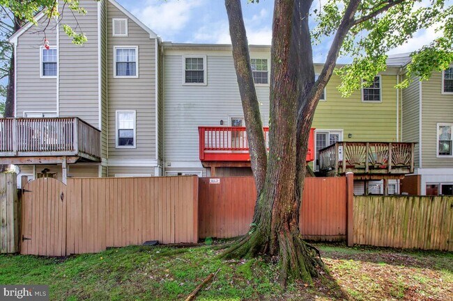 Building Photo - 1478 Lowell Ct