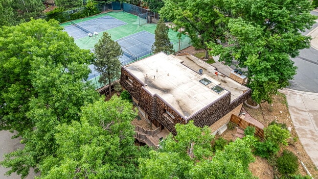 Building Photo - Two-Story home in  Cherry Creek Racquet Cl...