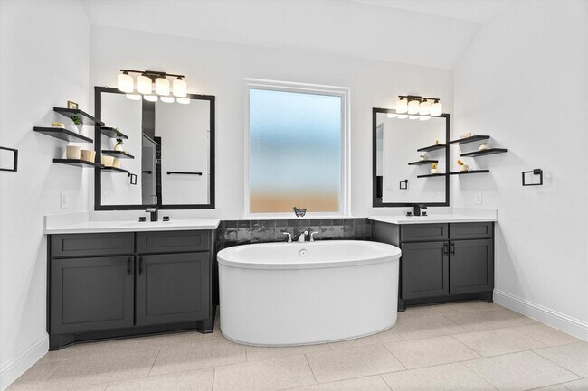 Building Photo - 28096 Woodland Bend Way
