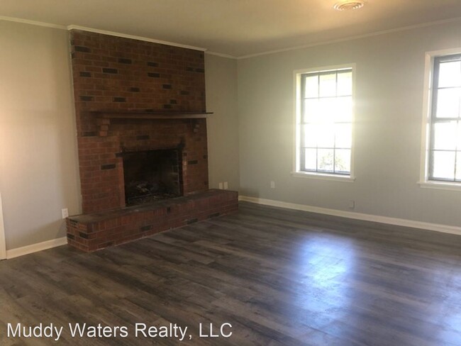 Building Photo - 3 br, 2 bath House - 2313 Evergreen St