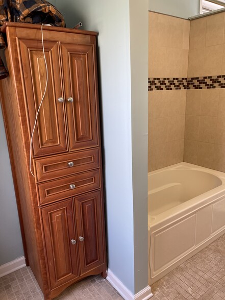 Building Photo - 160 N 16th St