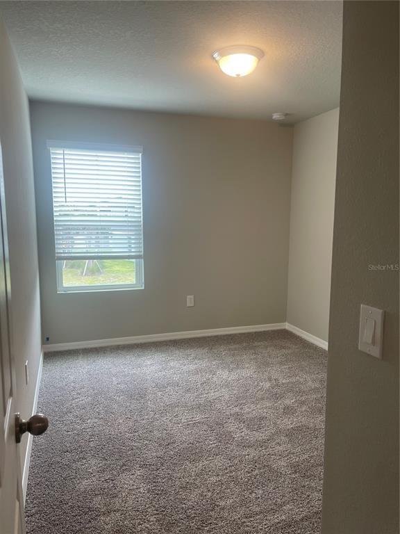 Building Photo - 452 Legacy Lp