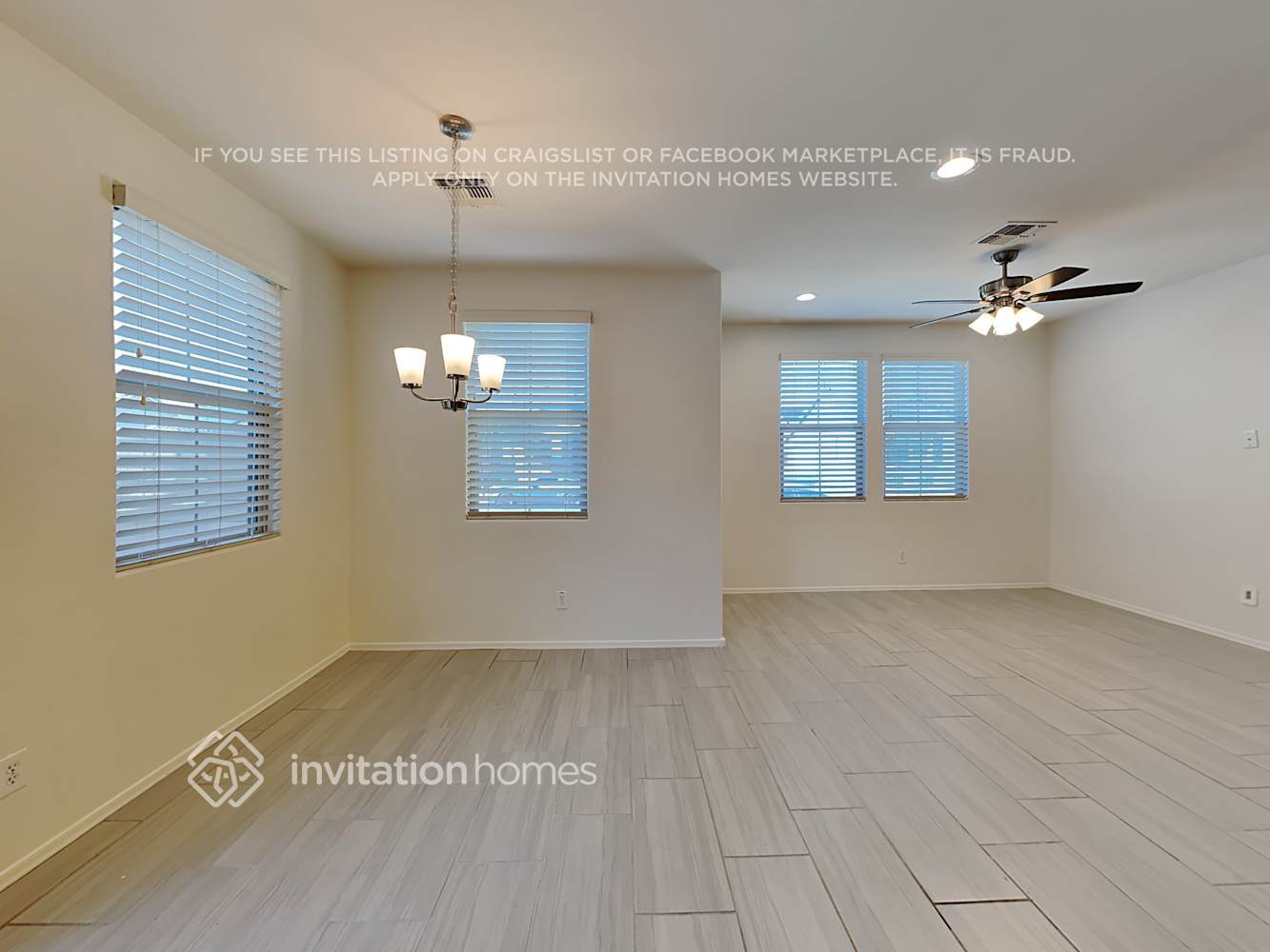 Building Photo - 326 N Sandal