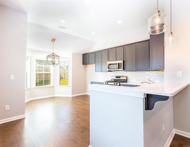 Building Photo - 7119 Birch Creek Trail