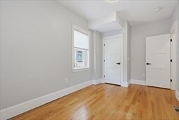 Building Photo - 54 Bloomfield St