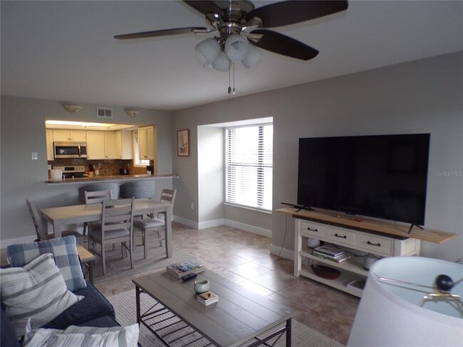 Building Photo - 3919 San Rocco Dr