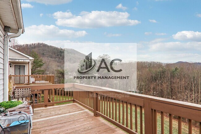 Building Photo - 50 Smith Lake Rd