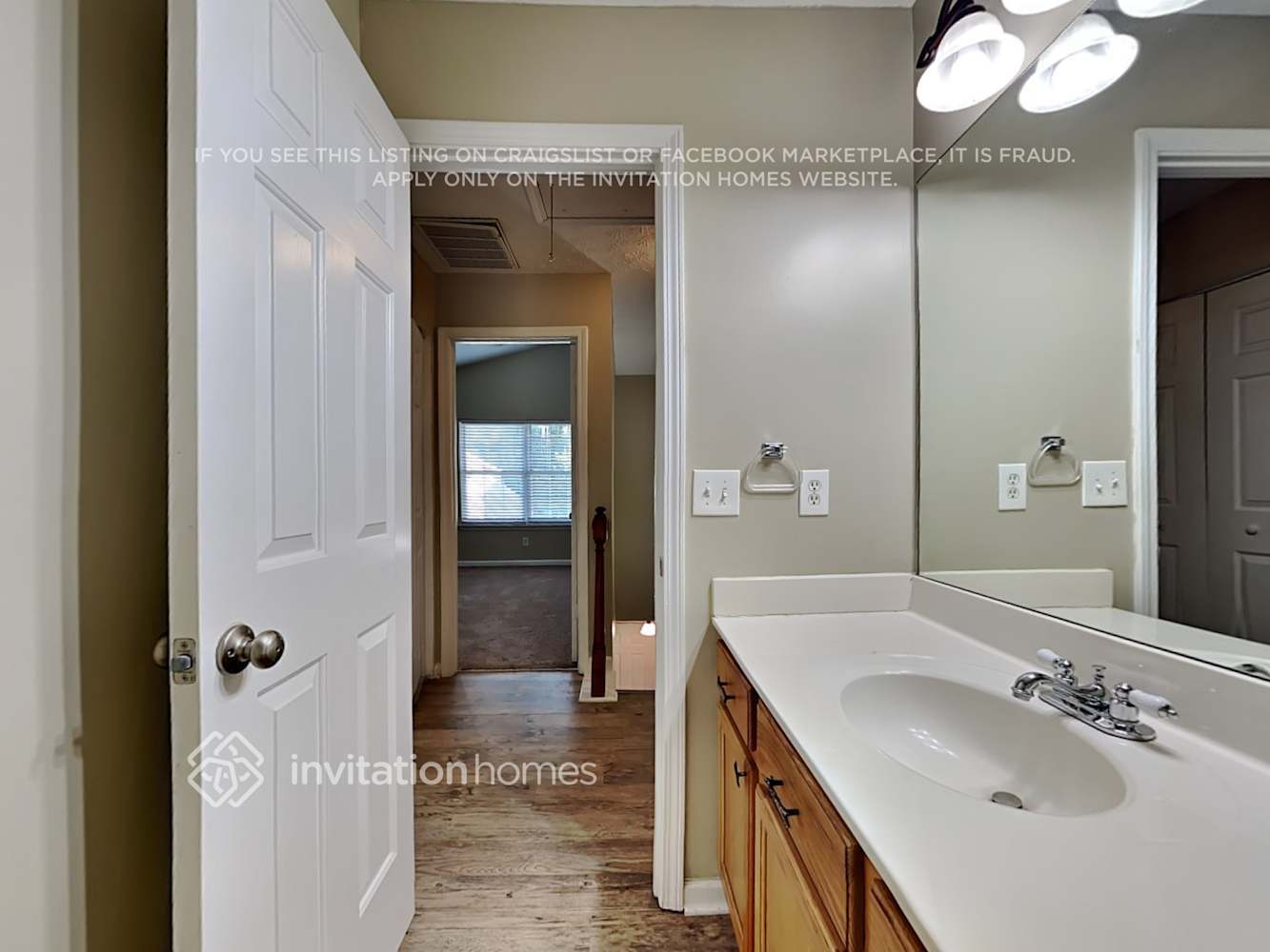 Building Photo - 131 Oak Grove Pl