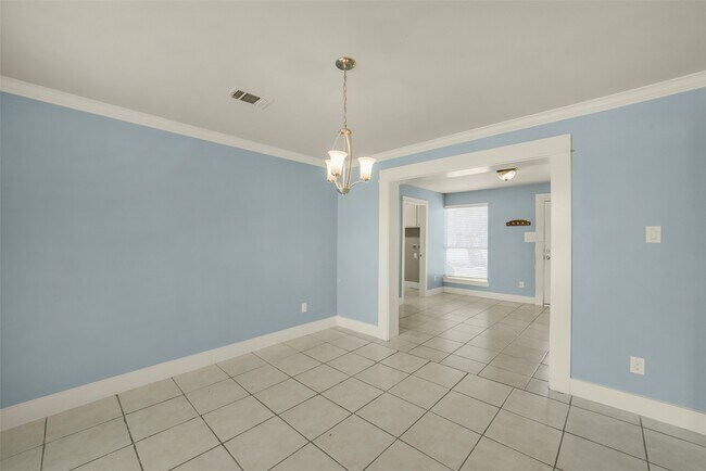 Building Photo - 22405 Beckendorff Rd