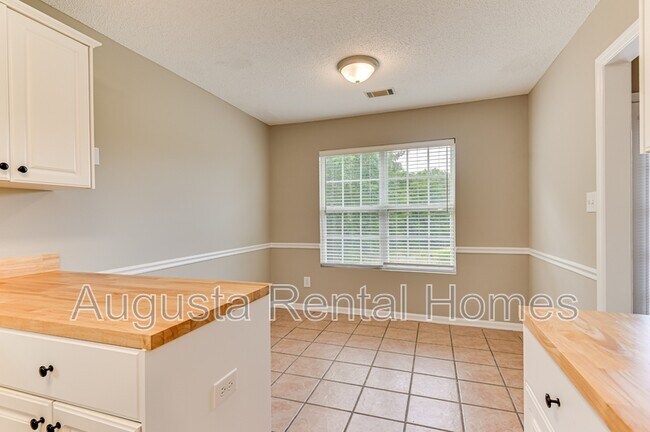 Building Photo - 4416 Hatteras Dr