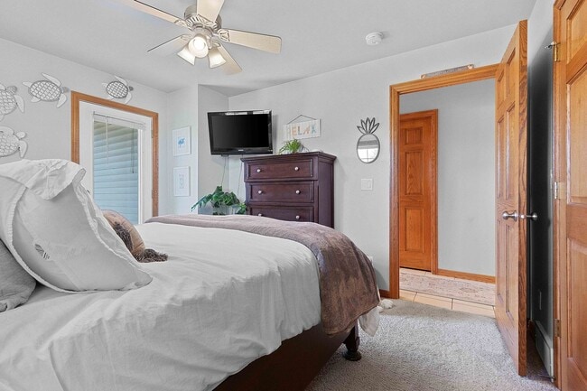 Building Photo - River Point Court Duplex