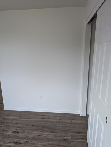 Building Photo - 790 SE Kierra Pl