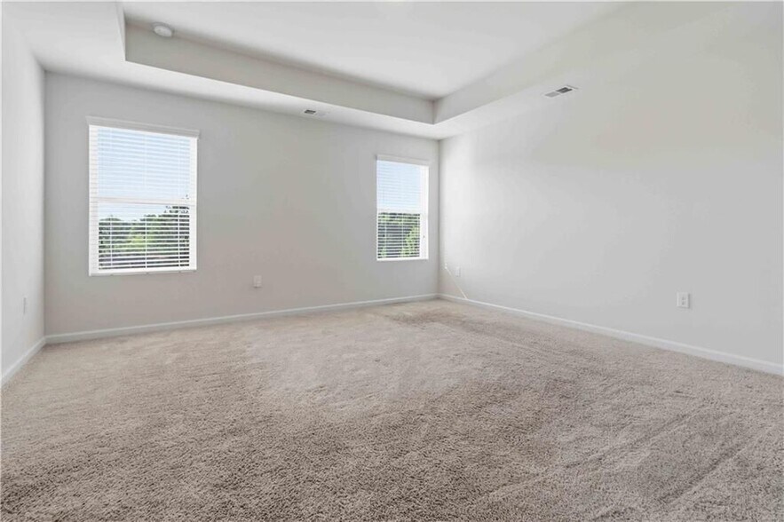 Building Photo - 840 Pt Pl Dr