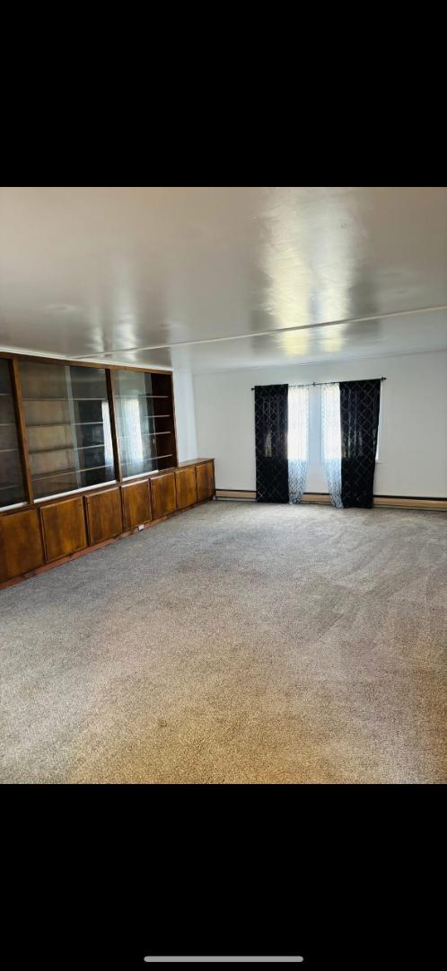 Building Photo - 315 Diamondville Ave