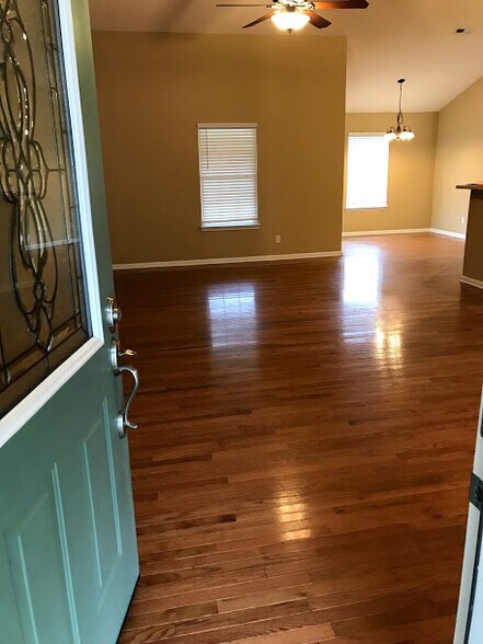 Building Photo - 45 Harper Meadow Way