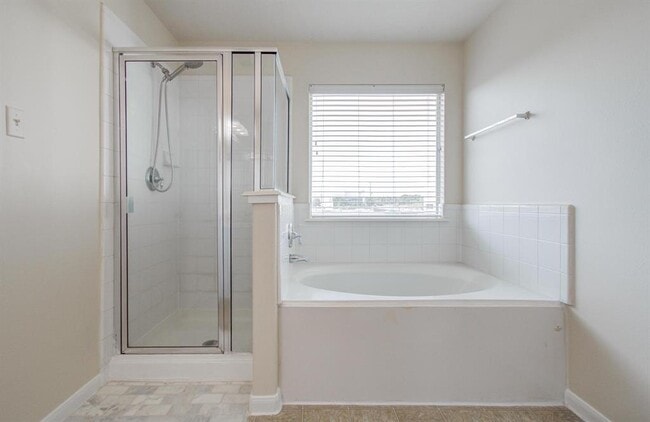 Building Photo - 9007 S Ferndale Pl Dr