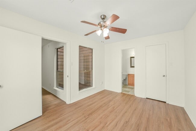 Building Photo - 2019 Place Rebecca Ln