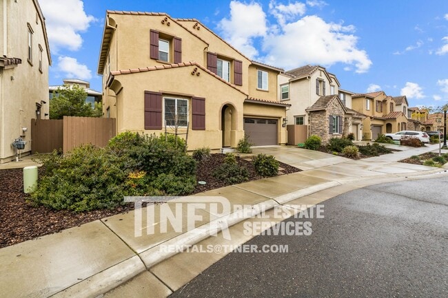 Building Photo - 4166 Hydo Lk Wy