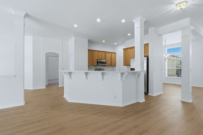 Building Photo - 4 bed 2 bath Ranch in Metzler Ranch Castle Rock!