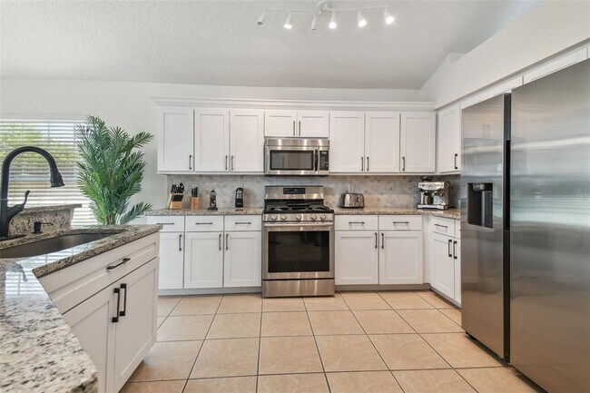 Building Photo - 1517 Little Brook Ln