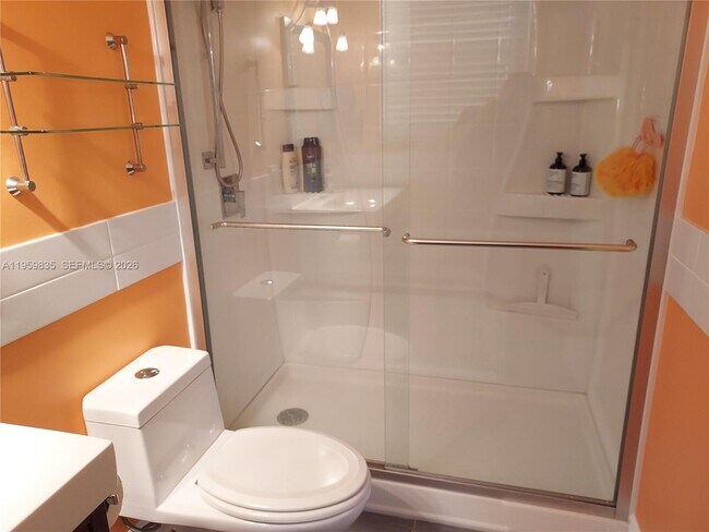 Building Photo - 137 Golden Isles Dr