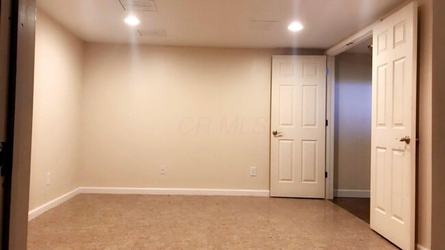 Building Photo - 2015 Jasper Ln