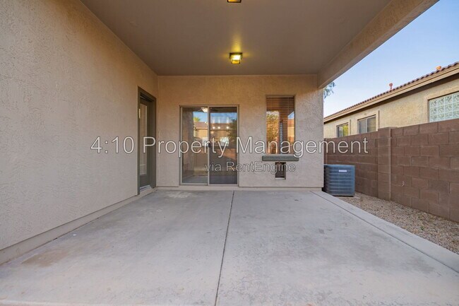 Building Photo - 45305 Balboa Dr