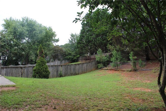 Building Photo - 437 Darter Dr NW