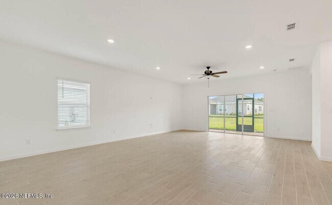 Building Photo - 53 Candlestick Cir