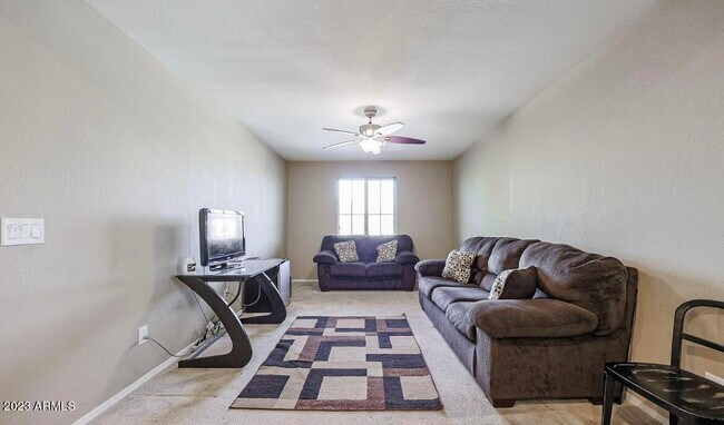 Building Photo - 12217 W Chase Ln