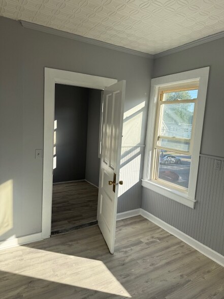 Primary Photo - 51 Pleasant St