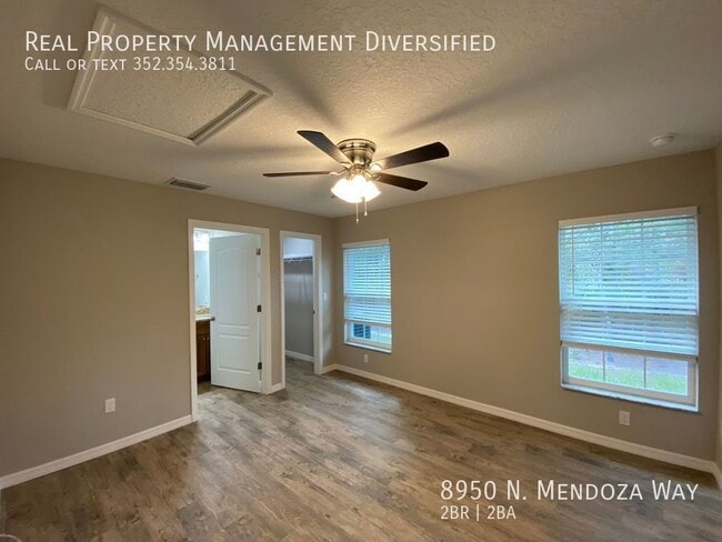 Building Photo - 8950 N Mendoza Way