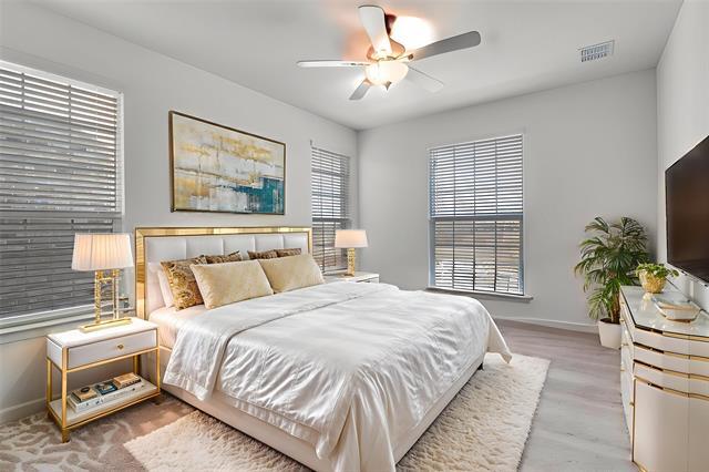 Building Photo - 4016 Daisy Holw Lp