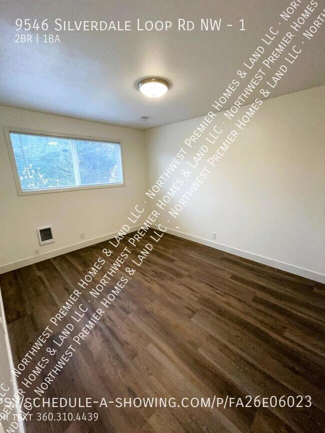Building Photo - 9546 Silverdale Loop Rd NW