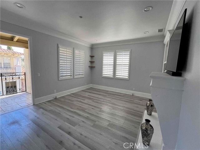 Building Photo - 1 Altino