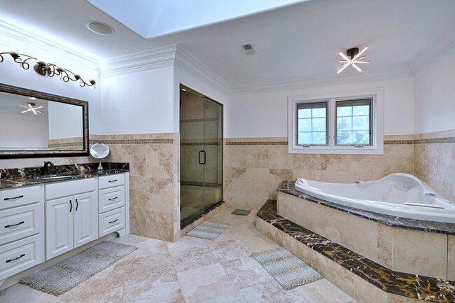 Building Photo - 312 Felicia Ct