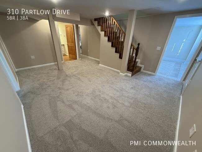 Building Photo - 310 Partlow Dr