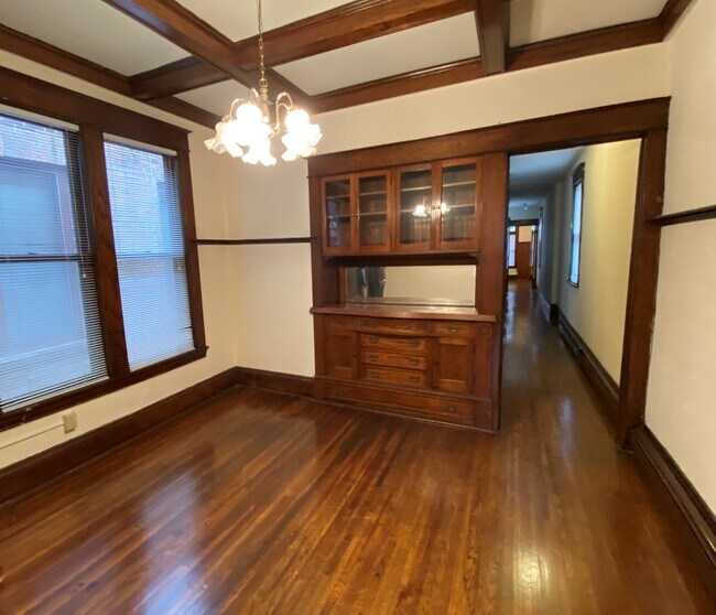 Holly Avenue Apartments 583 Holly Ave Saint Paul MN 55102 Apartment