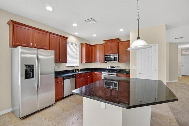 Building Photo - 15810 Starling Water Dr