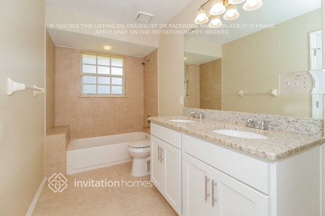 Building Photo - 139 Varsity Cir