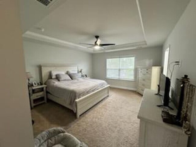 Building Photo - 275 Malind Bluff Dr