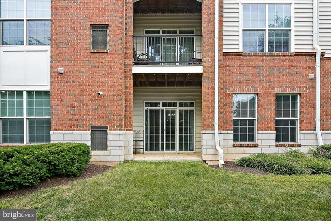 Building Photo - 5910 Great Star Dr