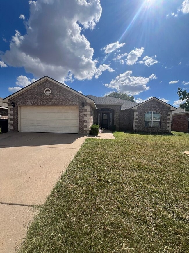 Primary Photo - Super Home Near Dyess AFB